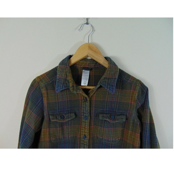 Patagonia Womens 6 Button Front Flannel Shirt - Picture 2 of 5